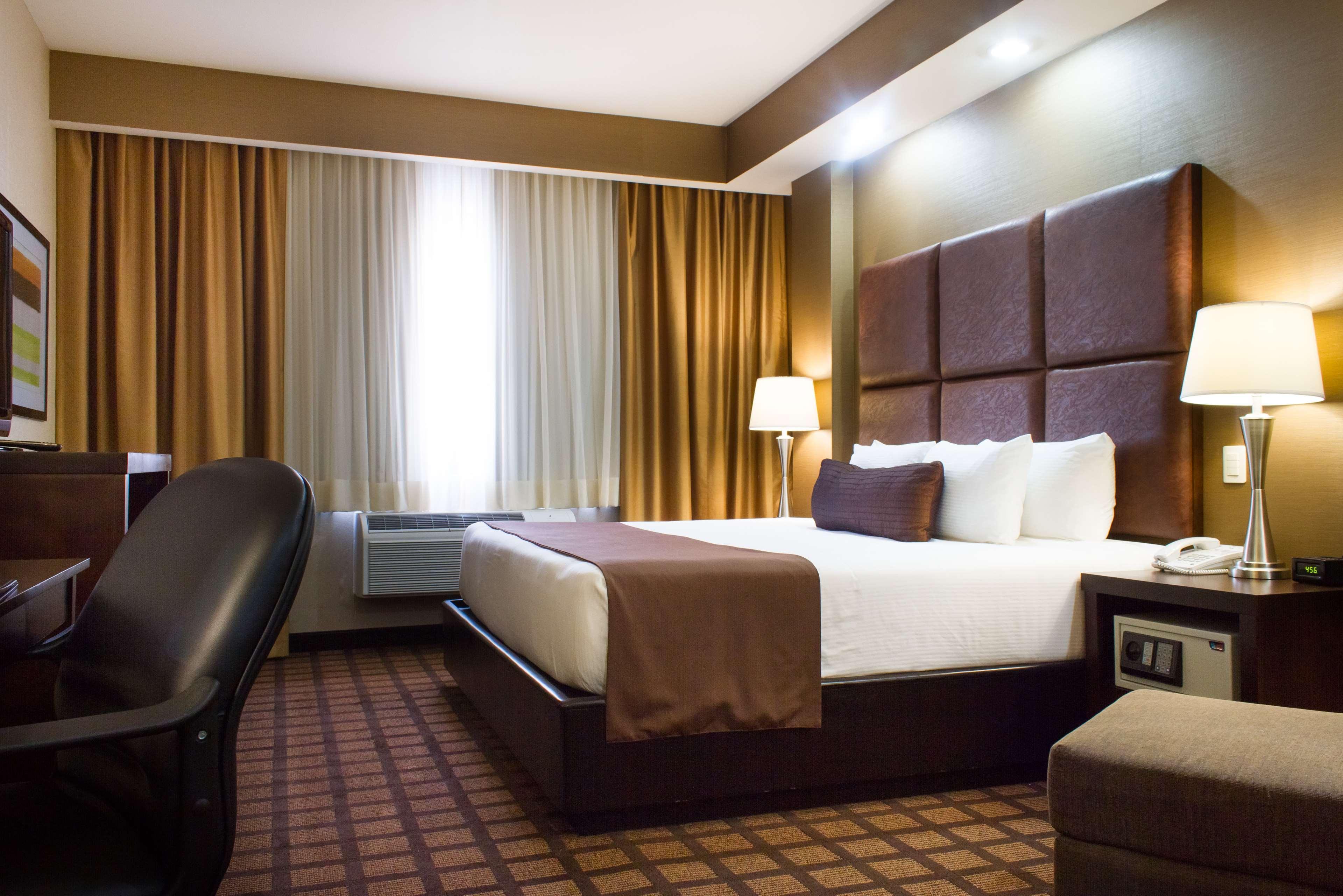 蒙特雷空港贝斯特韦斯特酒店 外观 照片 A typical room at the hotel