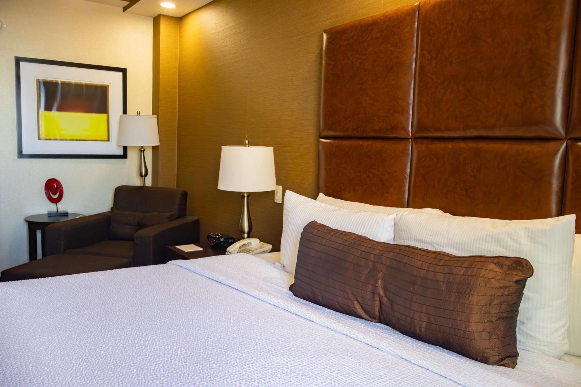 蒙特雷空港贝斯特韦斯特酒店 外观 照片 A typical room at the hotel